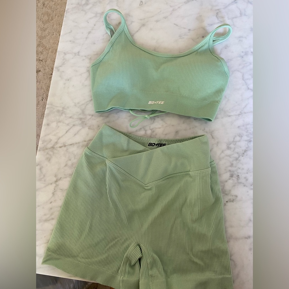 Bo + Tee workout set size small in sage green color